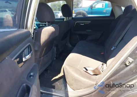 2013 Nissan Altima 2.5 S z USA, uszkodzony, nr VIN 1N4AL3AP4DN566153